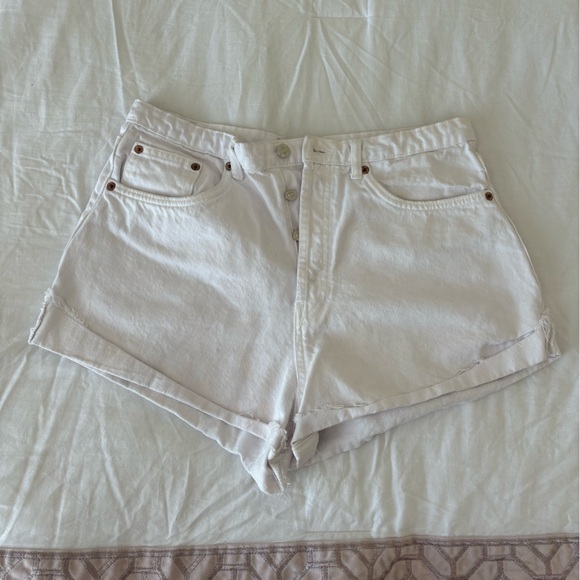Zara White shorts - Picture 1 of 4
